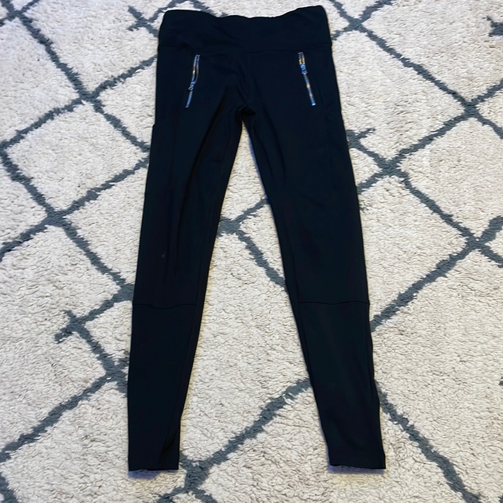 Black leggings